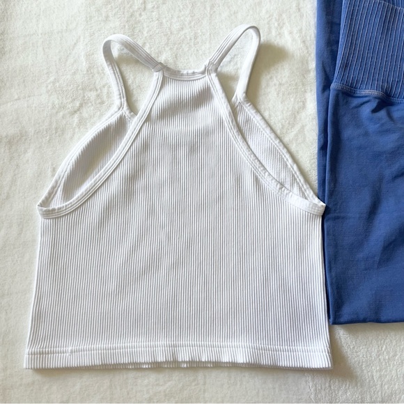 Free People Happiness Runs Crop Top And Good Karma High Rise Leggings Set - Picture 6 of 10